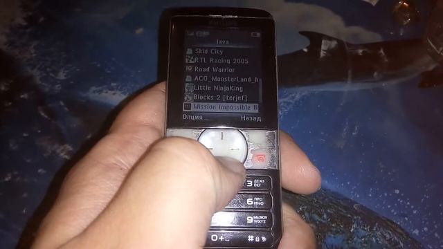 Обзор телефона Philips Xenium 9U смотреть онлайн