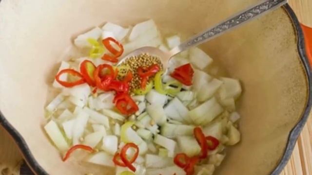Плов с сосисками. Красиво и очень вкусно! Быстро готовиться.