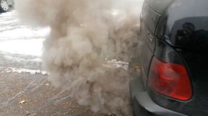 Дымит Х5 3.0 дизель как паровоз!!!!