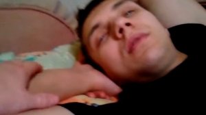 Как спать с открытыми глазами!