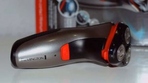 Remington Power Series Aqua Plus PR1350 Máquina de Afeitar Rotativa