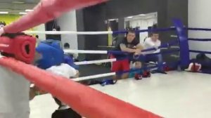 Зеленков Матвей, тайский бокс, дети , 6 лет, спаринг с боксером.