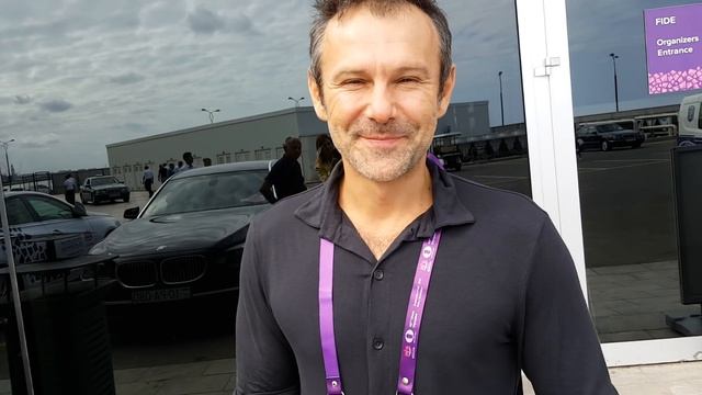 Святослав Вакарчук для Chess-News смотреть онлайн