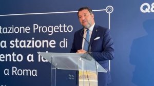 SALVINI PRESENTA IL PROGETTO DELLA PRIMA STAZIONE ROMANA DI RIFORNIMENTO A IDROGENO