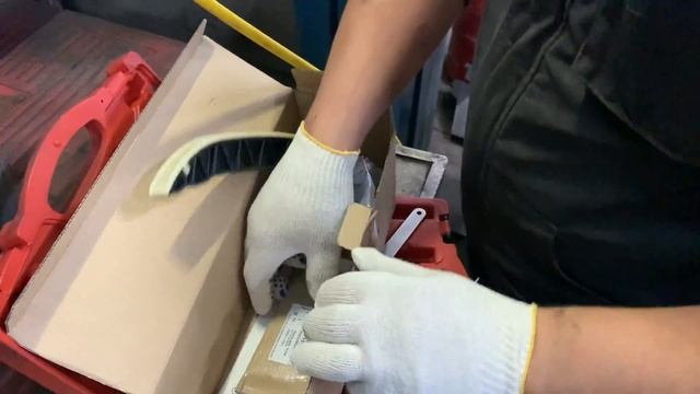 Замена цепи грм на моторе TSI Фольксваген Кадди. смотреть онлайн