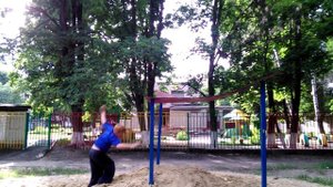 Учимся делать сальто на песке с большой высоты