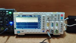Hantek DSO2D15 vs Fnirsi 1014D