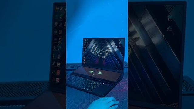 Asus представили один из самых дорогих ноутбуков - ROG Iceblade 7 с двумя экранами