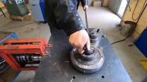 Крутая МОДЕРНИЗАЦИЯ ЛЕКАЛ станка для Холодной Ковки своими руками.