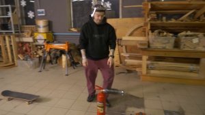 КАК ВЫЖАТЬ МАКСИМУМ ИЗ ОГНЕТУШИТЕЛЯ - РЕАКТИВНЫЙ ЭКСПЕРИМЕНТ