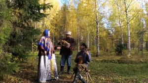 Завидочка под колёсную лиру и балалайку.