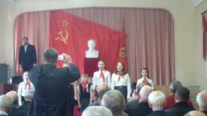 Гимн демократической молодежи