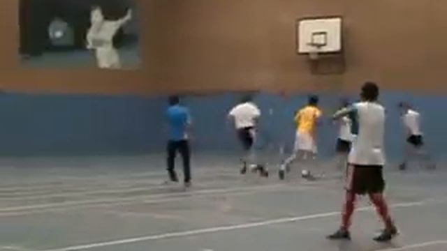 Barca futsal team 12-06-2008 (3-3) смотреть онлайн