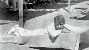 Весна на радость не похожа — Сергей Есенин