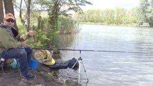 Получил удовольствие от ловли мелкого карася на маховую удочку. Рыбалка на поплавочную удочка.