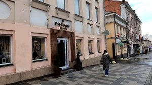 Тула. Переехала из Норильска. Обманули на работе, но в целом все просто супер!