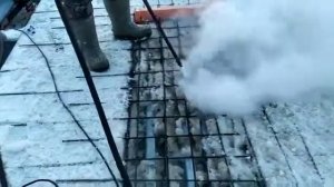 Очистка арматуры от снега и наледи парогенератором