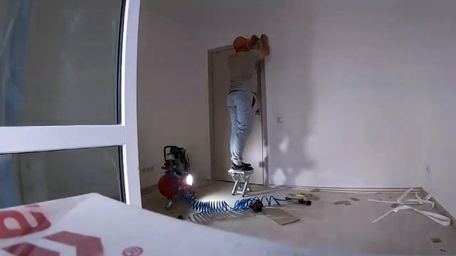 Установка двери и облагораживание порога на стройке | – смотреть онлайн ...