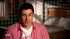 JASON BIGGS, ALYSON HANNIGAN TALK REAL-LIFE AMERICAN PIE REUNION