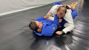 4 атаки из закрытого гарда с лапелом