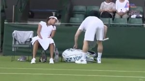 Бастиан Швайнштайгер и Ана Иванович играют в теннис