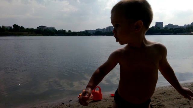 Гоша играет у пруда смотреть онлайн