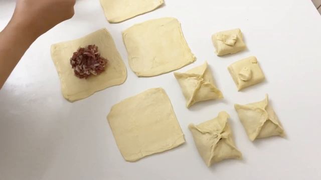 Вы ещё нигде не пробовали такую САМСУ!Очень вкусные САМСА из слоенного теста!Рассыпчатый,слоёный!
