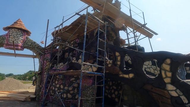 покраска забора . входной группы.грунтовка цветника.идеи для парка. смотреть онлайн