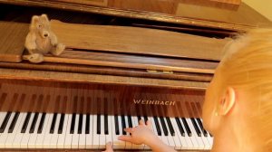 АККОМПАНЕМЕНТ к МИНОРНОЙ  ГАММЕ! Почему так красиво? Раскрываю СЕКРЕТЫ:)