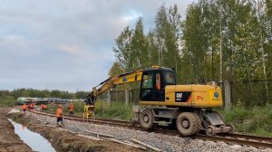 Выправка пути при помощи шпалоподбивочного блока
