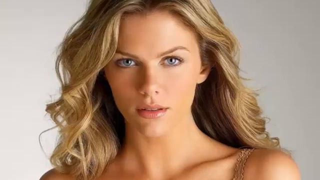 Brooklyn Decker Best Pictures Part 2 HD смотреть онлайн