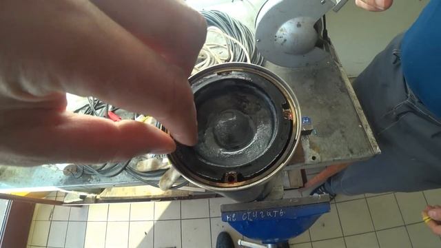 Насос погружной ВОДОЛЕЙ/ доливка масла смотреть онлайн