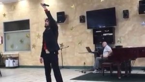 "Две березы" исполняет Георгий Луценко в Нью-Йорке