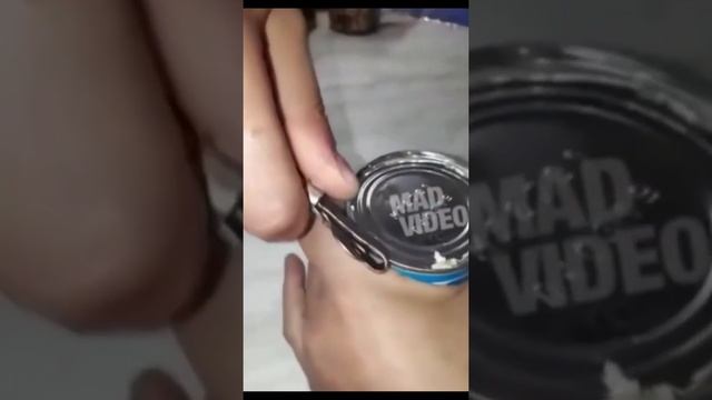 Как правильно открывать консервы / How to open canned food