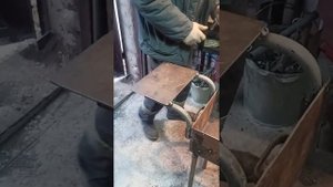 Мангал со столиком и подставкой