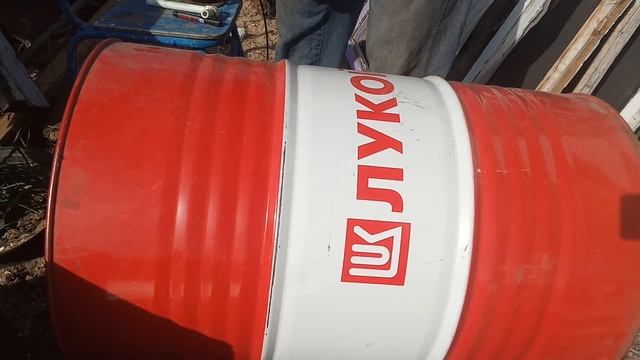 Летний душ из железной бочки смотреть онлайн