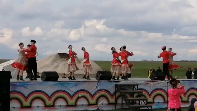 Фестиваль тюльпанов! Элиста 2021 г. смотреть онлайн