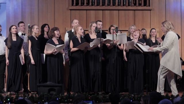 Ансамбль Марии Струве В лесу родилась елочка (звучит Москва 2019) смотреть онлайн