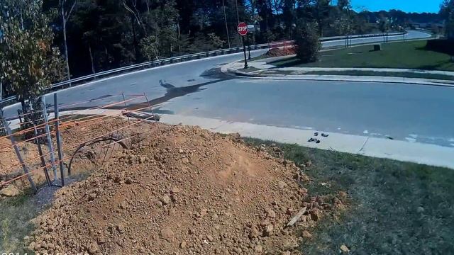 Camera with an ECHO PAS-280 trimmer. смотреть онлайн