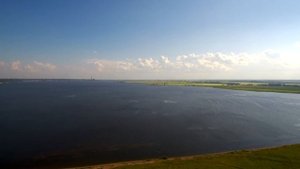 Село Кичигино Увельского района. Южноуральское водохранилище 2,7k 60fps 15-07-2017