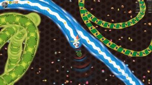 Wormate.io Tiny Pro Worm Vs Giant Worms Epic Wormateio Gameplay !