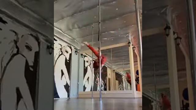 Петля для пилона, красивое комбо смотреть онлайн