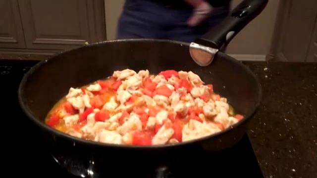 Как приготовить итальянскую пасту? Рецепт пасты с курицей.