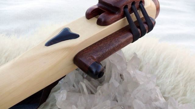 Native American Style Bass flute Key of G - 7 Hole Extended scale Side Blown model смотреть онлайн