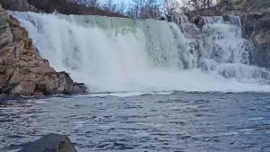 Шум большого водопада. White noise waterfall.