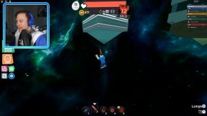 BOMBING my FRIENDS for FUN ! (Roblox - Super Doomspire)