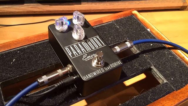 Emerson Custom Guitars - Paramount Overdrive (Fender Stratocaster) смотреть онлайн