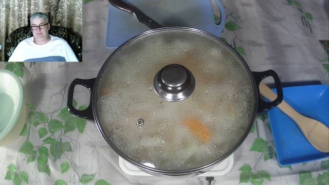 Кулинарный стрим. Готовим уху из скумбрии ! смотреть онлайн