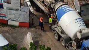 22.05.2023 заливка бетоном дна котлована по ул. Черное озеро д. 8-10