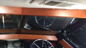 1990 bayliner 2556 ciera command bridge (made with Videoshop)